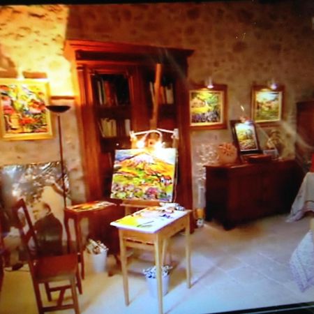 La Maison Du Peintre En Provence Mallemort Esterno foto