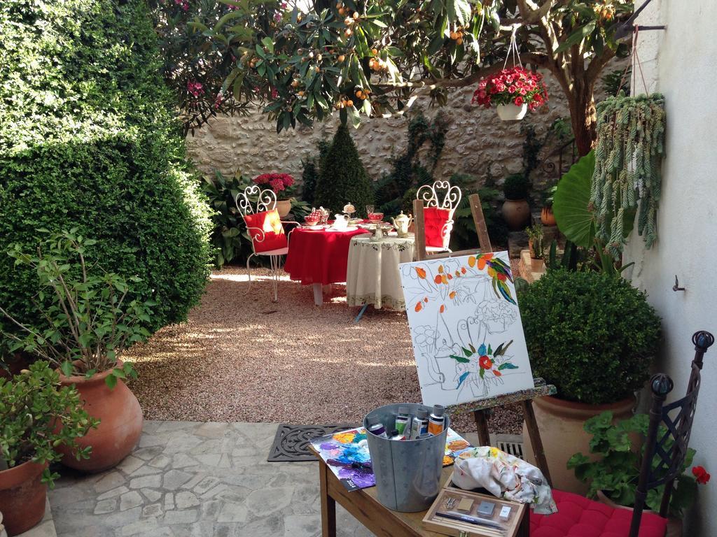 La Maison Du Peintre En Provence Mallemort Esterno foto