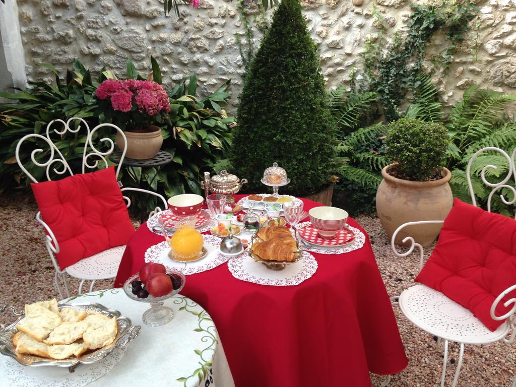 La Maison Du Peintre En Provence Mallemort Esterno foto